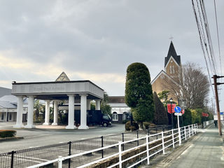 自己破産の波紋：アルカディアが結婚式業界に与える影響とは