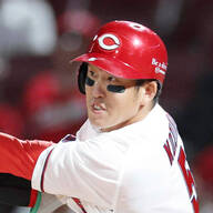 広島・小園海斗の契約更改：首位打者と最高出塁率の2冠獲得のその後