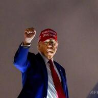 「耐え抜け」と語ったトランプ大統領：関税政策の影響を考える