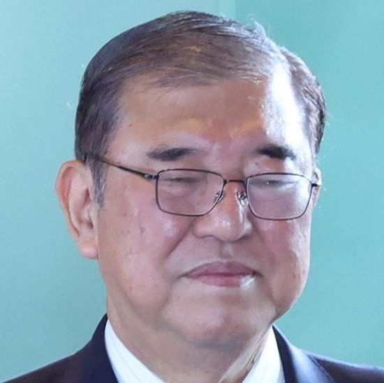 孤独のグルメの裏側: 石破首相が描く党内融和の秘策とは