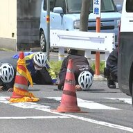 高松市で発生した悲劇：自転車に乗る母親と子どもたちの事故