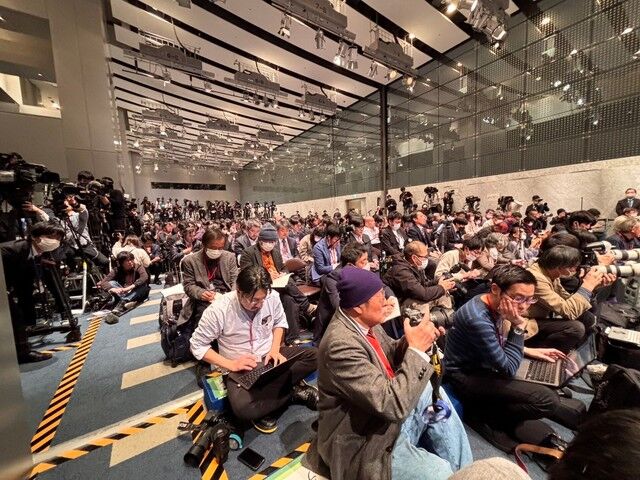 フジテレビ会見の裏側：記者の怒声とプライバシー配慮の真相