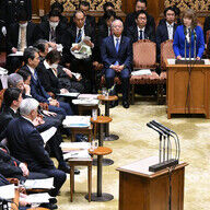 高額療養費引き上げの行方：石破首相の立場と影響分析