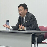 枝野氏が語る、減税ポピュリズムに対する党内の葛藤