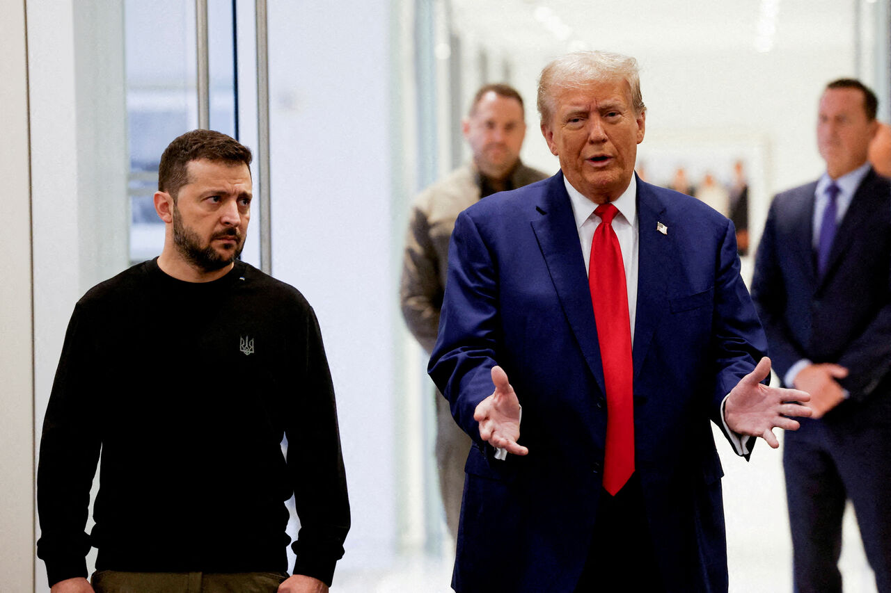 ウクライナ鉱物資源を巡るトランプ大統領の圧力：合意がもたらす影響