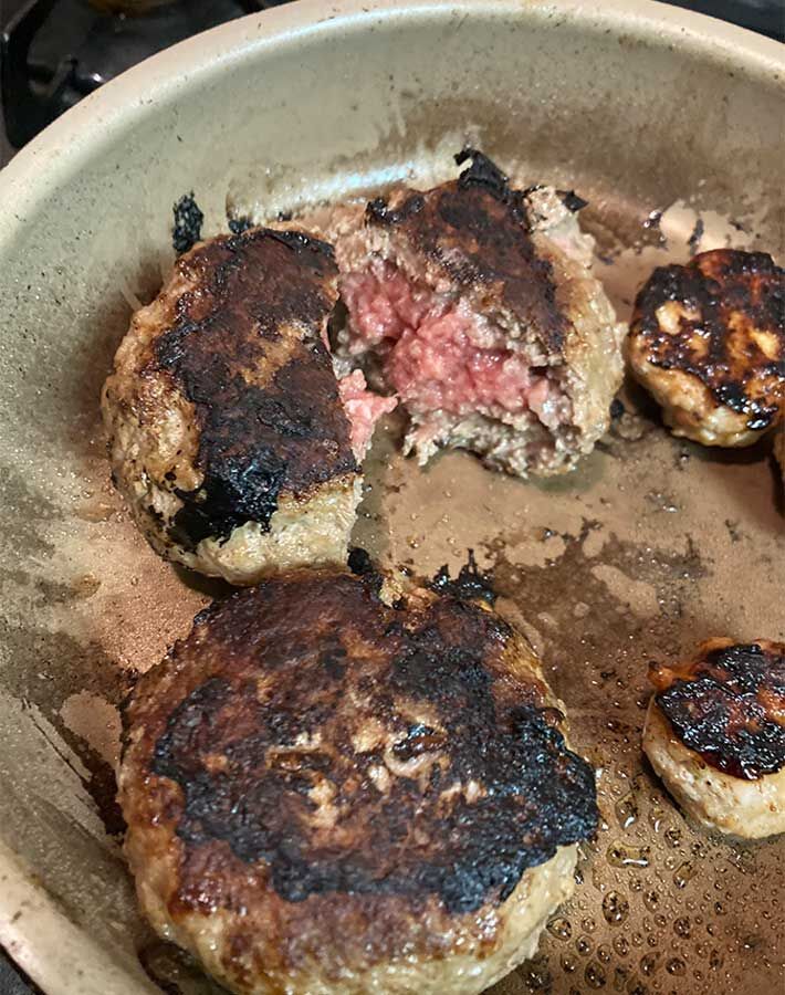 生焼けハンバーグ議論！吉祥寺バーグのチーズハンバーグの真相