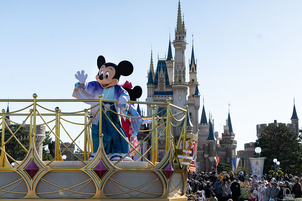 東京ディズニー：高額チケットと家族喧嘩の背景