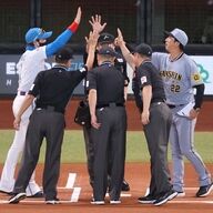 面白過ぎる！日本ハム新庄監督の「エイエイオーっ！」の真相とは？