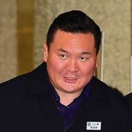 元横綱・白鵬の宮城野親方、退職届提出の真相とは？