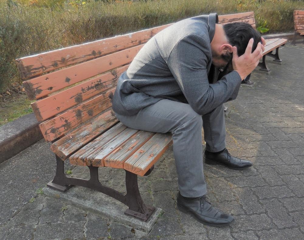 50代60代も利用拡大中！年始の退職代行サービスの実態
