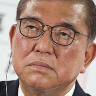 石破首相の続投意向と自民党内の退陣論の行方