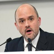 日産自動車、2219億円の赤字が示す経営危機とは？