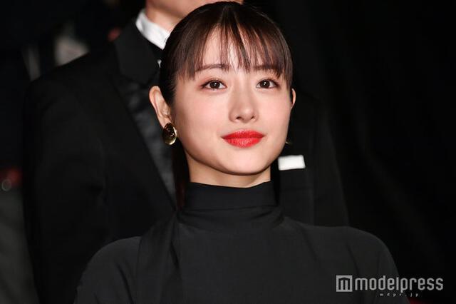 石原さとみ 整形疑惑 あごに何か入ってる おまとめキング