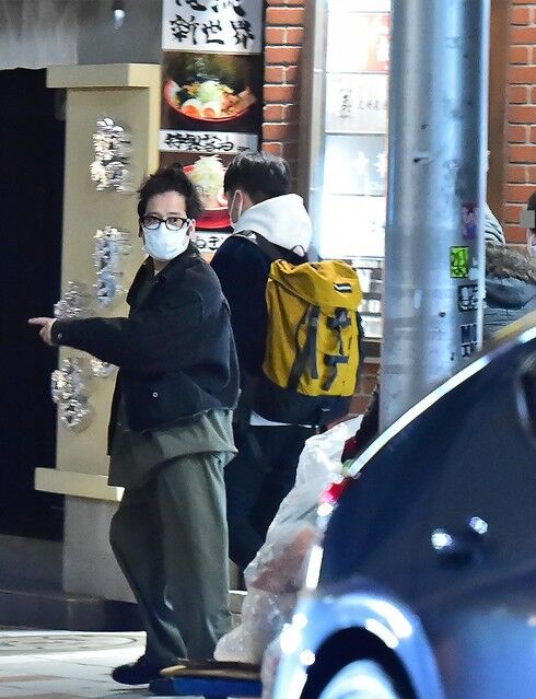 芸能 ピース又吉 外出自粛要請の中ラジオの出演仲間と渋谷で朝4時までハシゴ酒か Newsさぶの日記 芸能 ピース又吉 外出自粛要請の中ラジオの出演仲間と渋谷で朝4時までハシゴ酒か Newsさぶの日記