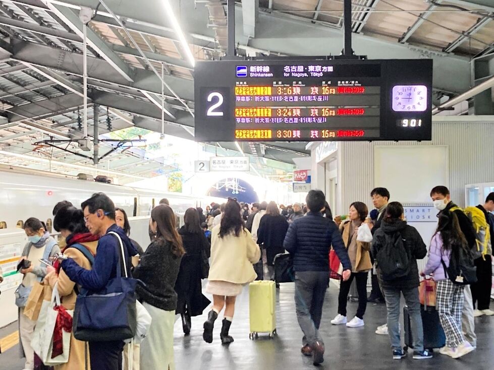 活動歴および当時の関連ビジュアル記録