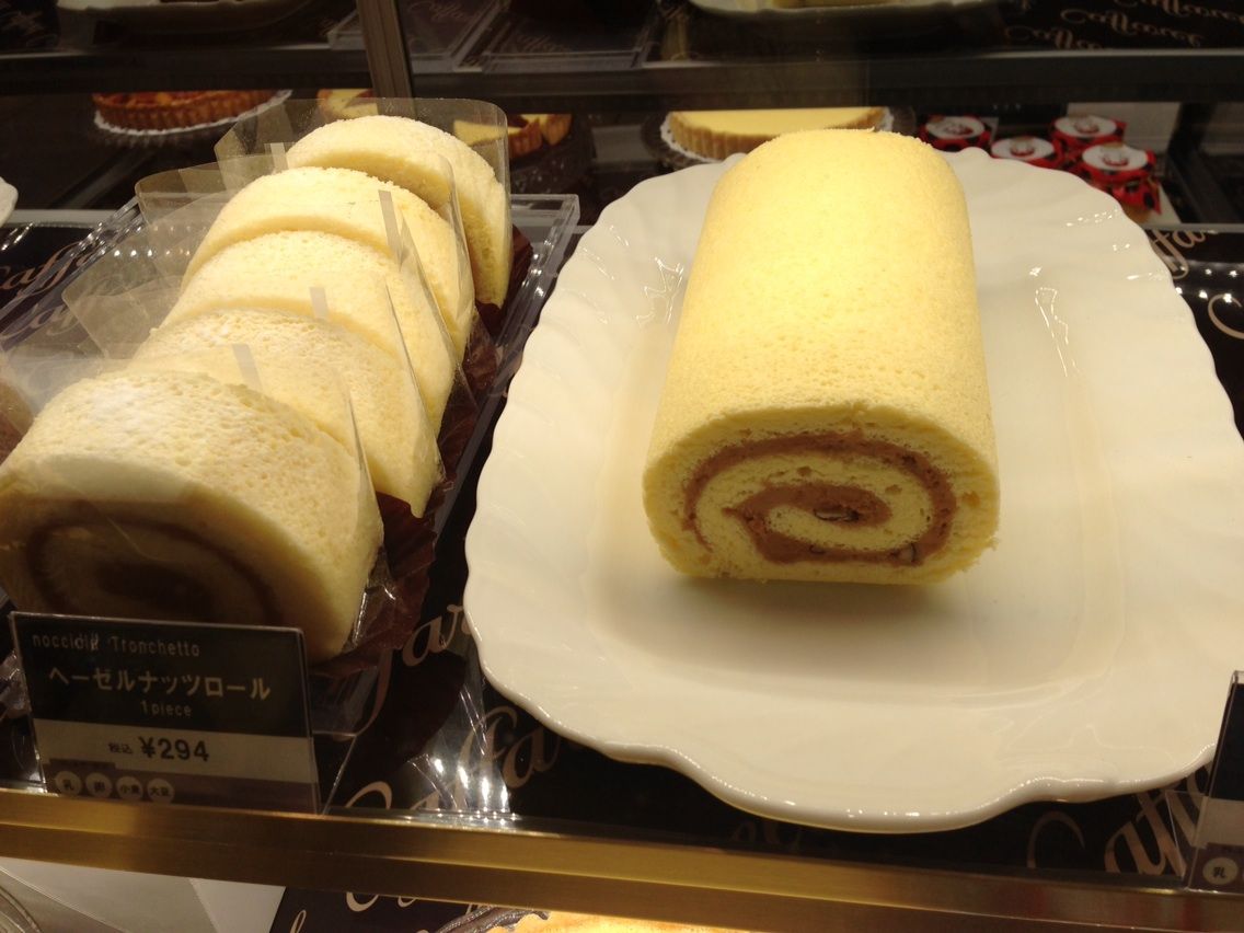 イタリアの老舗 日本直営店オープン カファレル 吉祥寺店限定ロールケーキ買ってみた Newsact