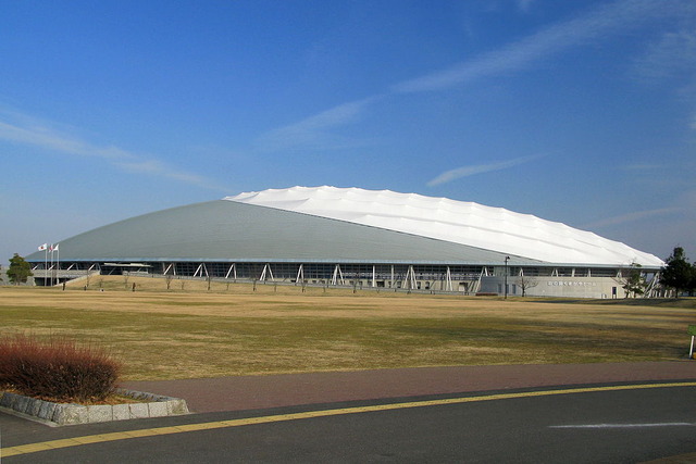 1024px-Kumagaya_Sainokuni-kumagaya_Dome_1