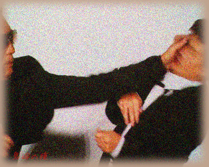 修羅場 朝会社で仕事してたら Dqn社長が俺たちを集めていきなり殴り始めた 俺が浮気してること嫁にバラしたの誰だ 暇人まとめニュース速報