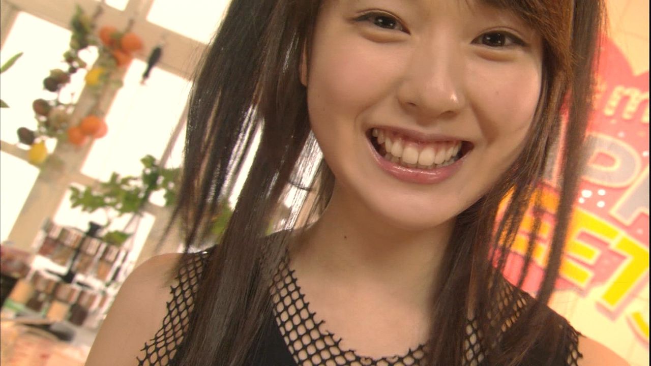 女の子が笑った時に歯茎を見せる笑顔 ガミースマイルが好き 世の中まとめニュース 楽楽