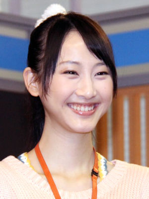 女の子が笑った時に歯茎を見せる笑顔 ガミースマイルが好き 世の中まとめニュース 楽楽 女の子が笑った時に歯茎を見せる笑顔 ガミースマイルが好き 世の中まとめニュース 楽楽