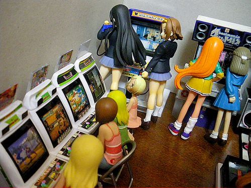 加速する若者のゲーセン離れ 今や老人のたまり場と化す テンプレート実験用ページ