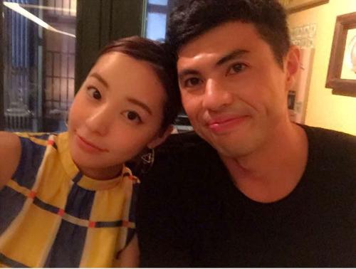 小島よしおが嫁を公開 美人過ぎてワロタw 帰ってきたニュー速俺日記 小島よしおが嫁を公開 美人過ぎてワロタw 帰ってきたニュー速俺日記