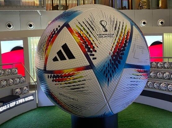 「反差別の腕章」着用へのW杯　 FIFAと波乱の幕開けｗｗｗｗｗｗｗ