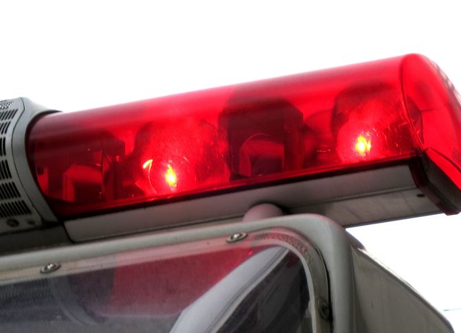 車内に血まみれの元交際相手　刺された女性は...