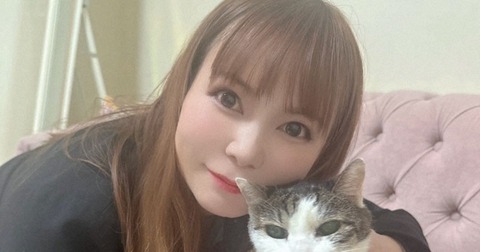 愛猫の死を報告 中川翔子