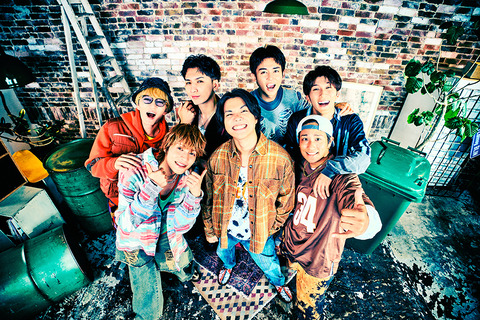 WEST　