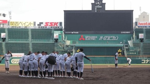 酷暑　甲子園