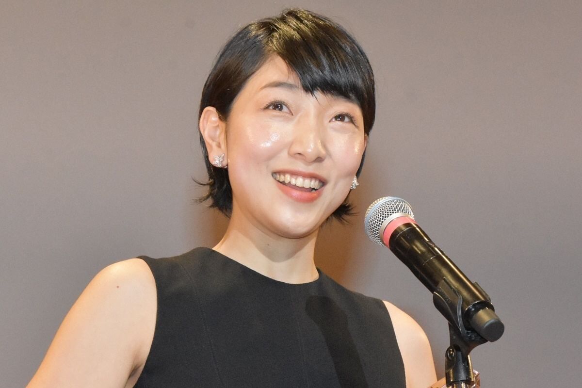 安藤サクラ 美容液イメージキャラクター就任に苦笑い 戸惑った ニューストゥデイ 安藤サクラ 美容液イメージキャラクター就任に苦笑い 戸惑った ニューストゥデイ