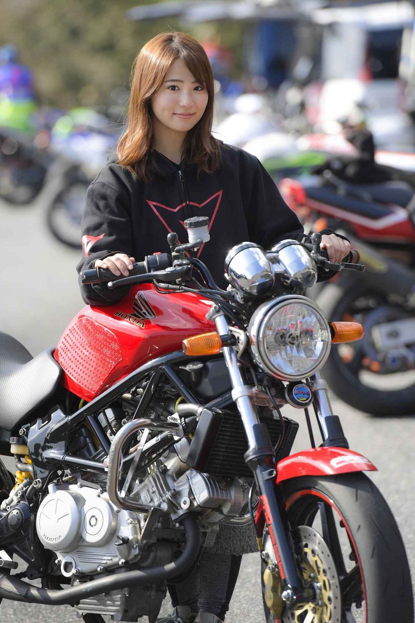 芸能 大型二輪免許も取得 元akb48 平嶋夏海が語る 車にはないバイクの魅力 ニューストゥデイ