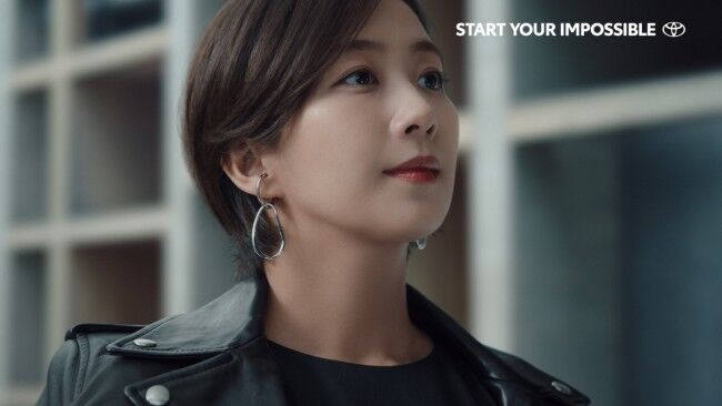 優香 ショートヘア姿がかっこいい 青木崇高 優香 新cmで 親子デート ニューストゥデイ