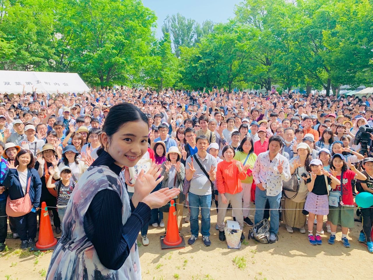 福地桃子 なつぞら 夕見子が 母校 北大祭に登場 後輩 たちと仲良くトーク 北海道愛もアピール ニューストゥデイ 福地桃子 なつぞら 夕見子が 母校 北大祭に登場 後輩 たちと仲良くトーク 北海道愛もアピール ニューストゥデイ