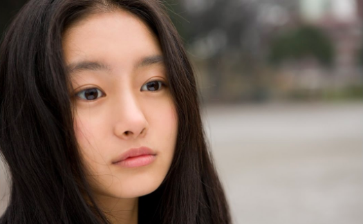 忽那汐里 金髪ブレイズヘアに騒然 似合ってない 清純派イメージが ニューストゥデイ 忽那汐里 金髪ブレイズヘアに騒然 似合ってない 清純派イメージが ニューストゥデイ