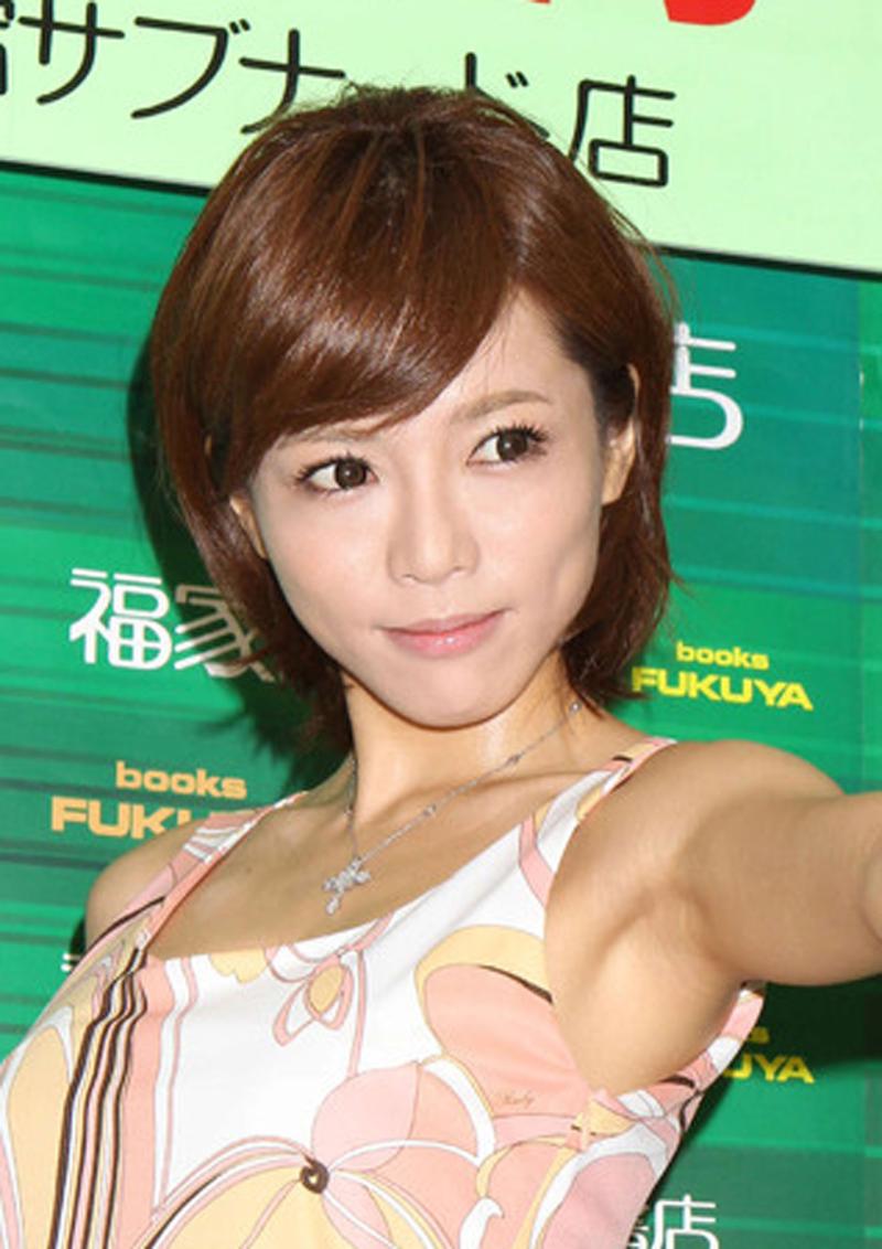 釈由美子 夫の育児の手伝いに不満 旦那がやると やってやった感を凄く出してくる ありがとうないのかよ みたいな態度 ニューストゥデイ 釈由美子 夫の育児の手伝いに不満 旦那がやると やってやった感を凄く出してくる ありがとうないのかよ みたいな態度 ニューストゥデイ