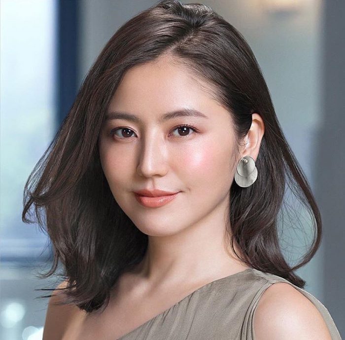 長澤まさみ 話題の黒ドレス姿で受賞報告 ありがとう ファン 素敵すぎる ニューストゥデイ 長澤まさみ 話題の黒ドレス姿で受賞報告 ありがとう ファン 素敵すぎる ニューストゥデイ
