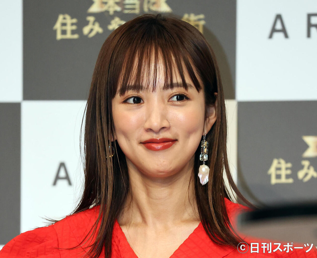 夏菜 たのしかったなー 初音ミクの全力コスプレに大反響 バッチリお人形さんに変身 スタイルいい ニューストゥデイ