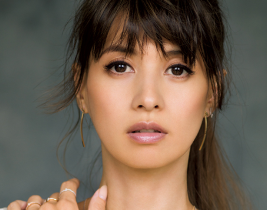 吉川ひなの 久々の芸能活動に 私 芸能人だったんだな 第2子出産後初公の場 ニューストゥデイ