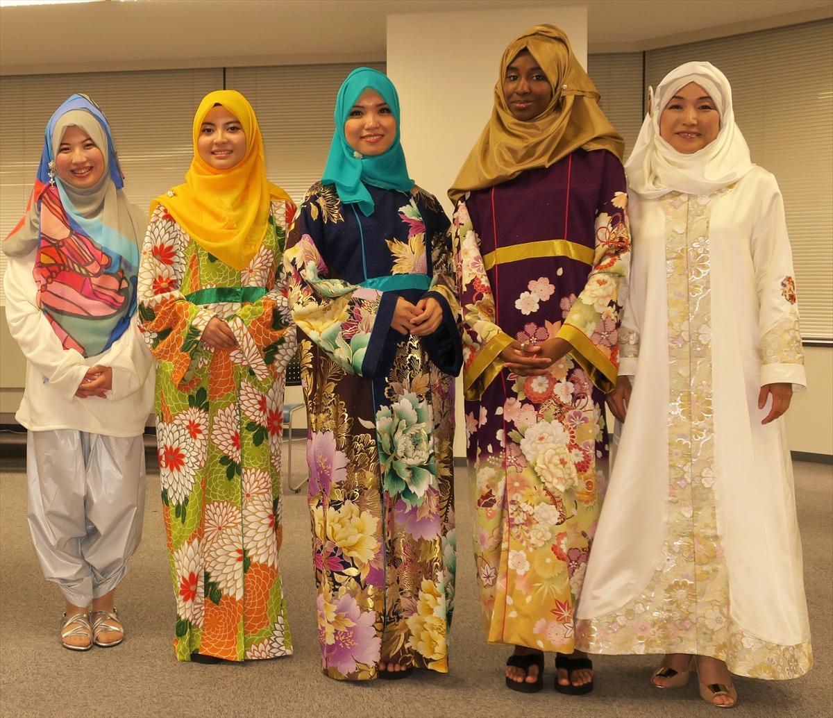【宗教】日本人ムスリム増加、4万人に 「イスラムは平和を愛する宗教」「神のもとにみな平等」理念に共感広がる : ニューストゥデイ