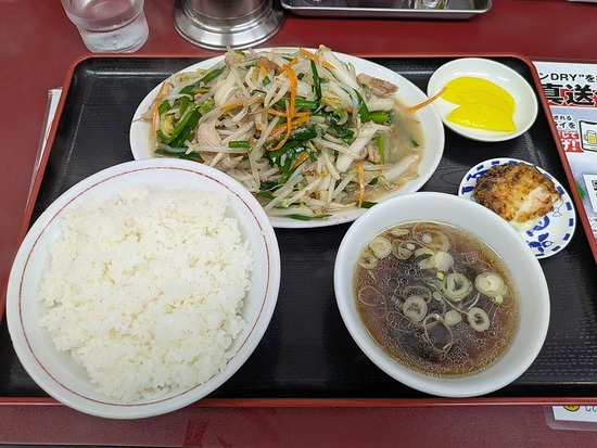 船堀「とんぼ亭」肉野菜炒め定食