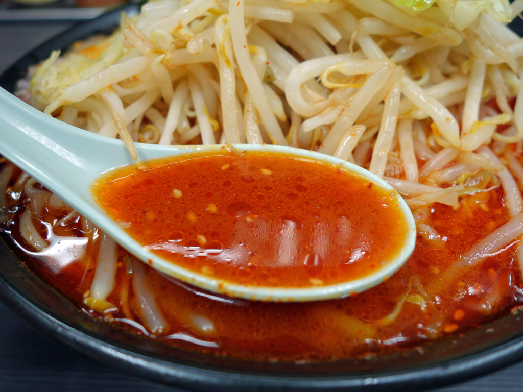 桜道家 桜上水の辛うまラーメン大辛 ドカ盛り野菜 ラーメン食べたら書くブログ