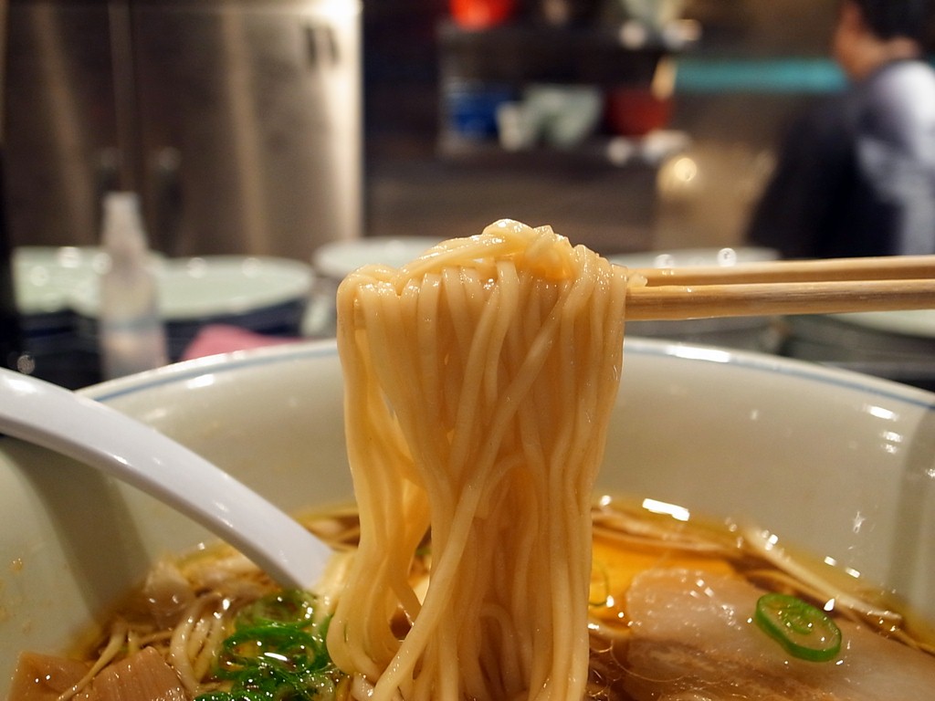 ラァメン家 69'N' ROLL ONE＠町田 : ラーメン食べたら書くブログ