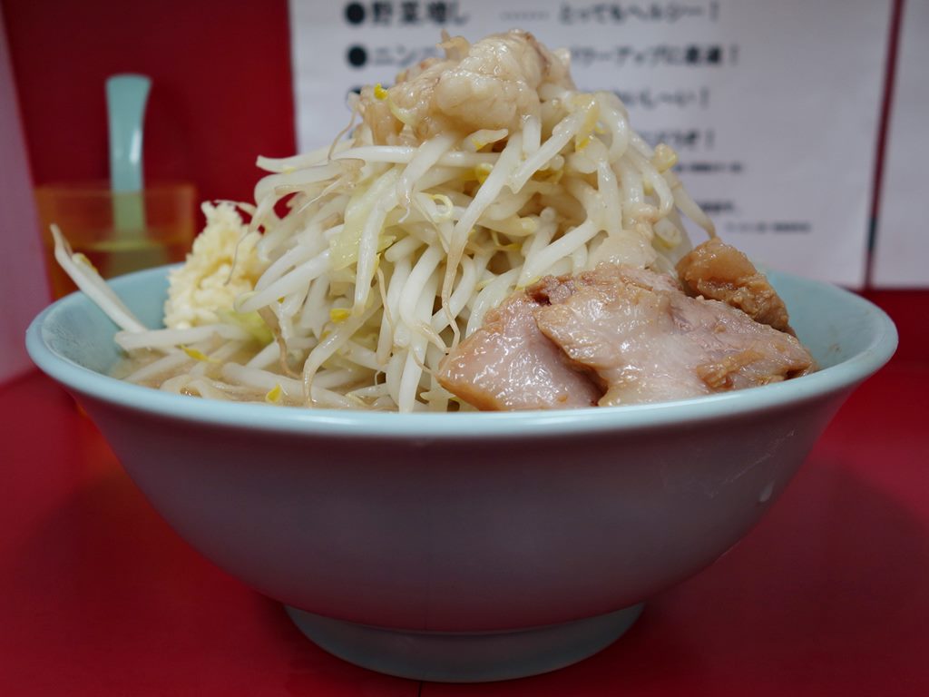 新宿 ラーメン二郎 新宿歌舞伎町店 ラーメンヤサイマシマシニンニクマシマシアブラ ラーメン食べたら書くブログ 新宿 ラーメン二郎 新宿歌舞伎町店 ラーメンヤサイマシマシニンニクマシマシアブラ ラーメン食べたら書くブログ