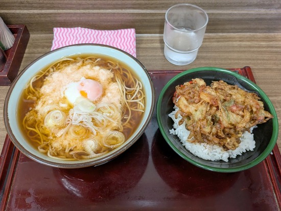 船堀「文殊」明太とろろそば（温玉付）＋かき揚げ
