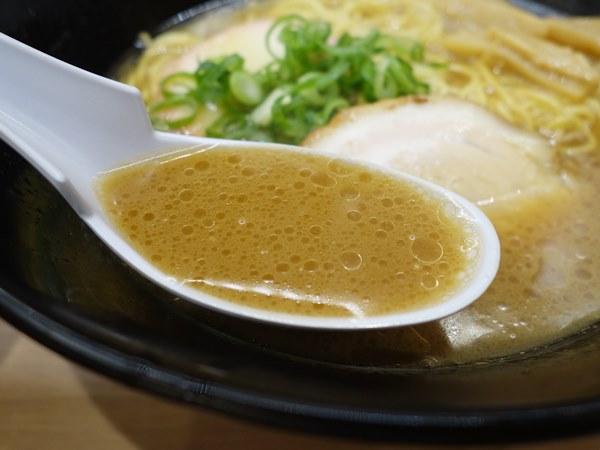 ラーメン 新宿三丁目 ラーメン食べたら書くブログ ラーメン 新宿三丁目 ラーメン食べたら書くブログ