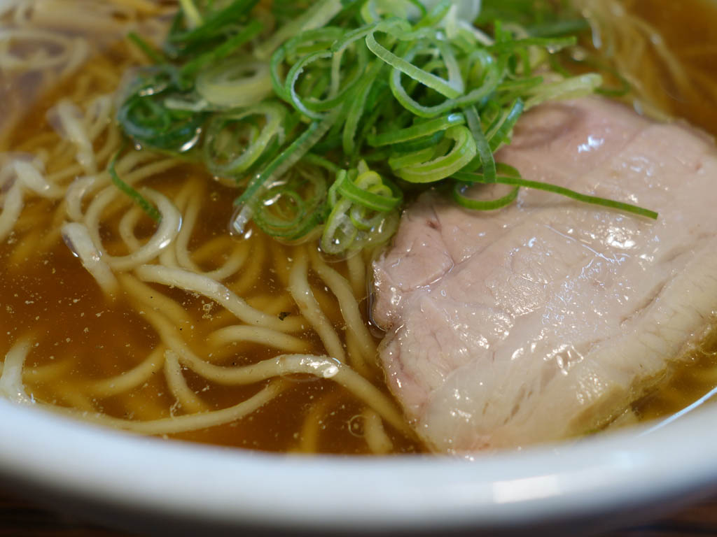 芦花公園 宣久 のしょうゆ ラーメン食べたら書くブログ