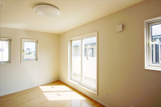 Room-C