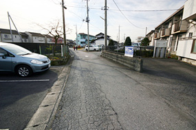 中久保前面道路02